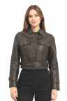 Damen Lederjacke 10802 Lammnappa SOFT Dunkelbraun mit Model weißer Hintergrund