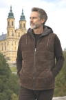 Herren Ziegenvelours-Steppweste CLARK DUNKELBRAUN mit wattiertem Nylonrücken und Kapuze